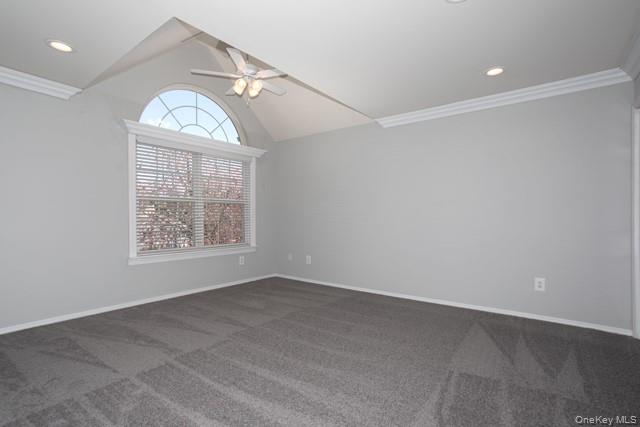 74 Overlook Drive # 74, Farmingville, NY 11738