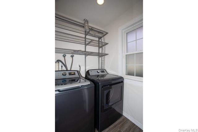 74 Overlook Drive # 74, Farmingville, NY 11738