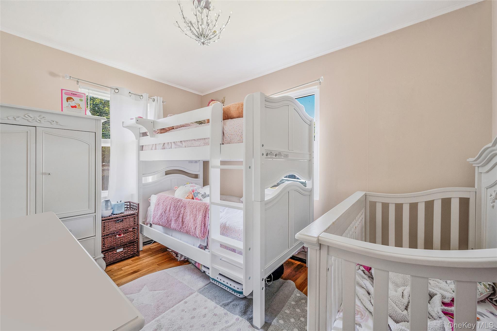 1454 E Forks Road, Bay Shore, NY 11706