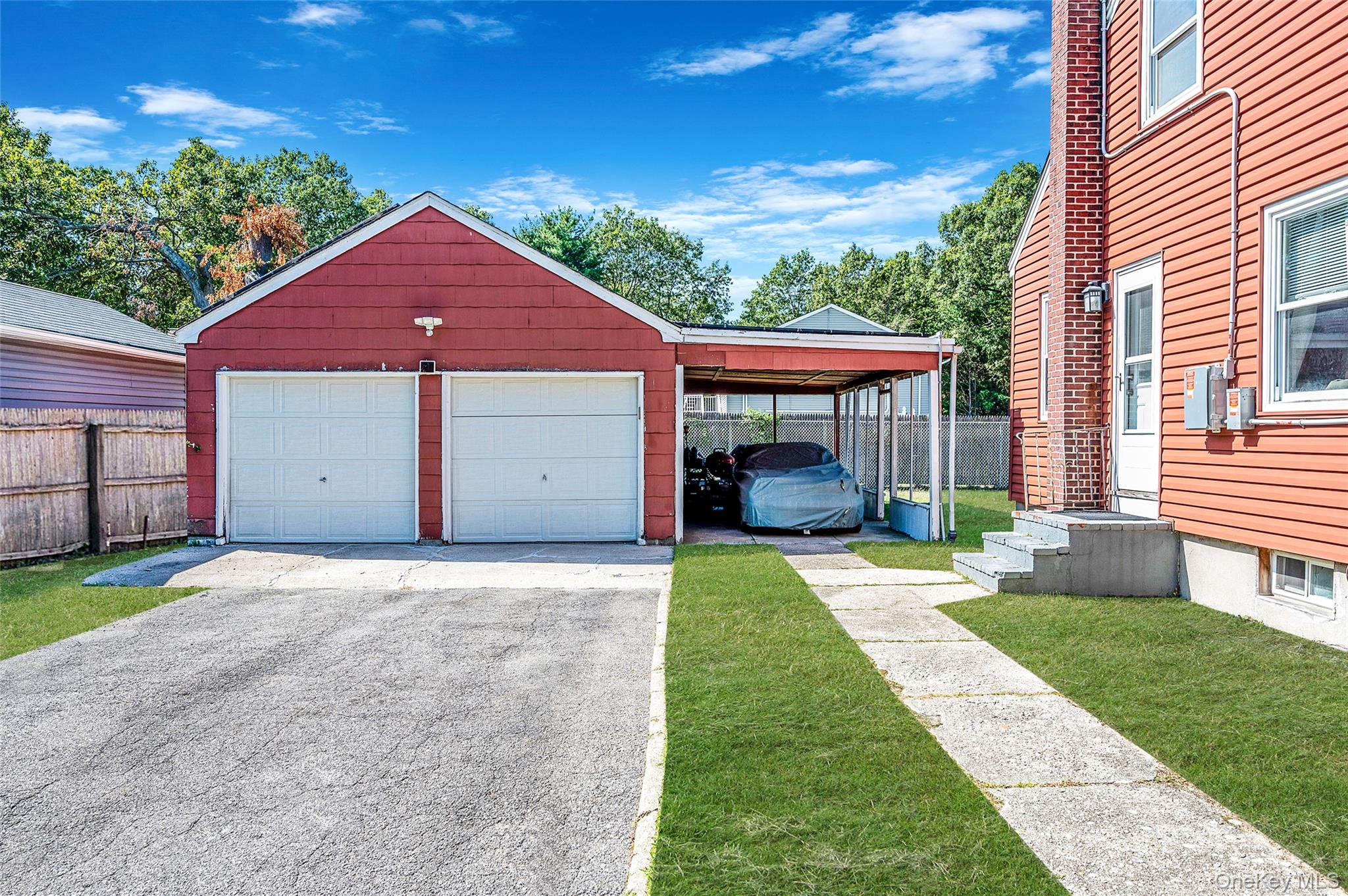 1454 E Forks Road, Bay Shore, NY 11706