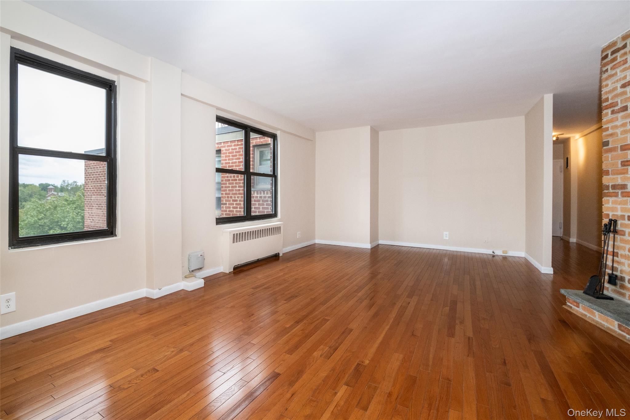 180 Pearsall Drive # 6F, Mount Vernon, NY 10552