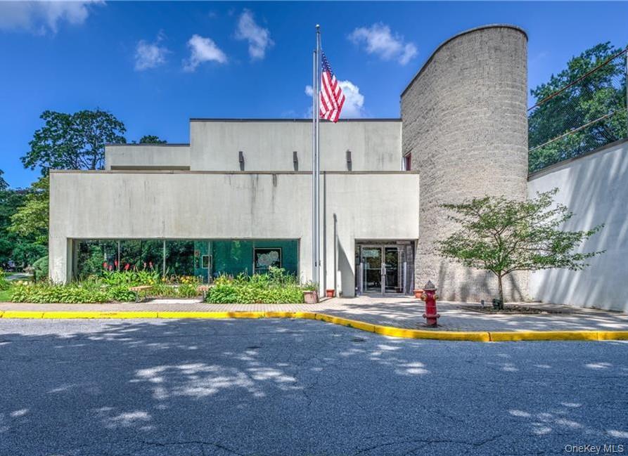 180 Pearsall Drive # 6F, Mount Vernon, NY 10552