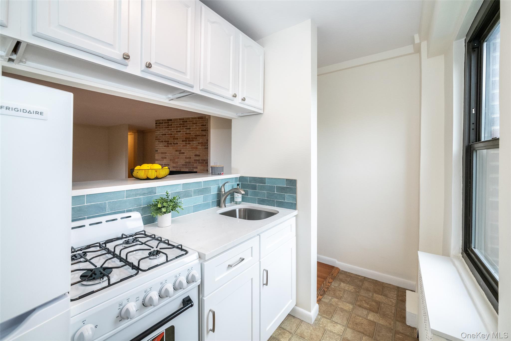 180 Pearsall Drive # 6F, Mount Vernon, NY 10552