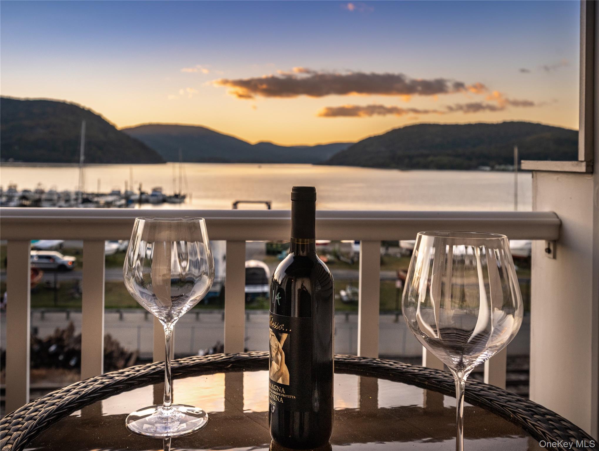 214 Waterside Close, Peekskill, NY 10566