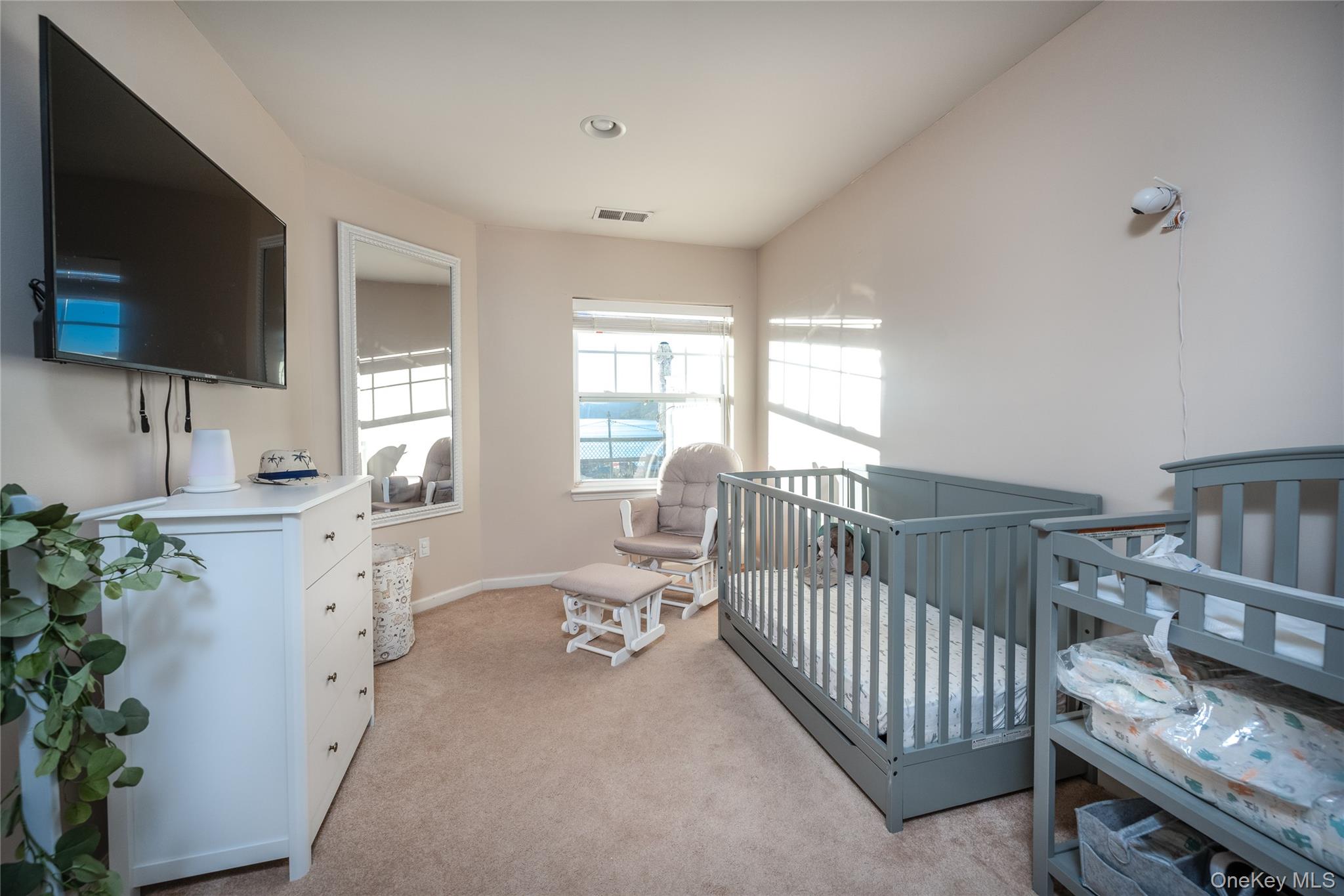 214 Waterside Close, Peekskill, NY 10566