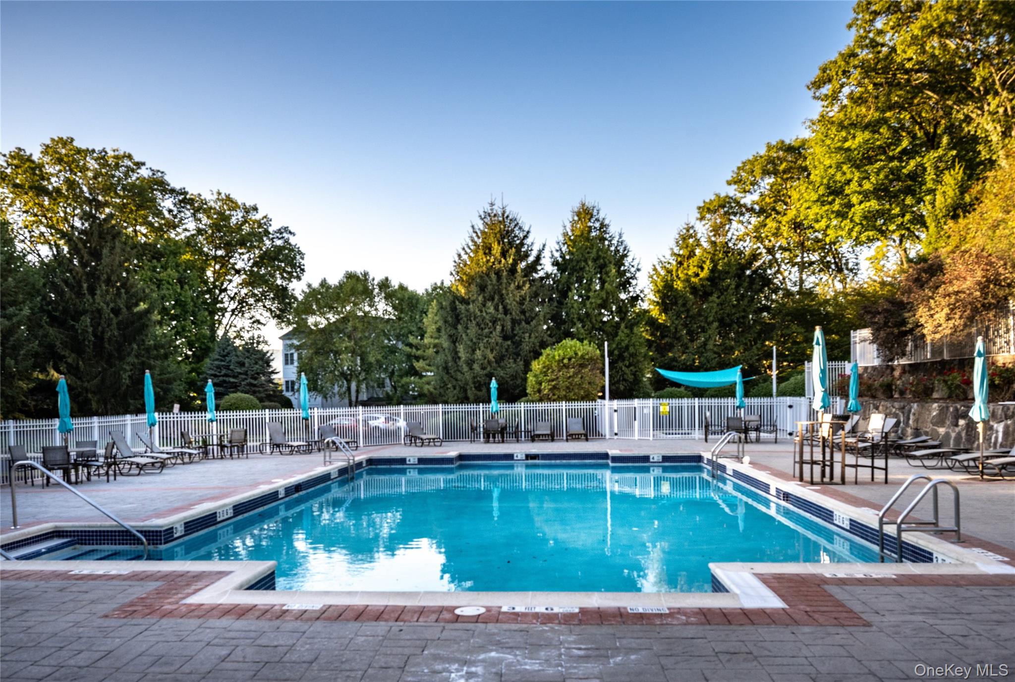 214 Waterside Close, Peekskill, NY 10566