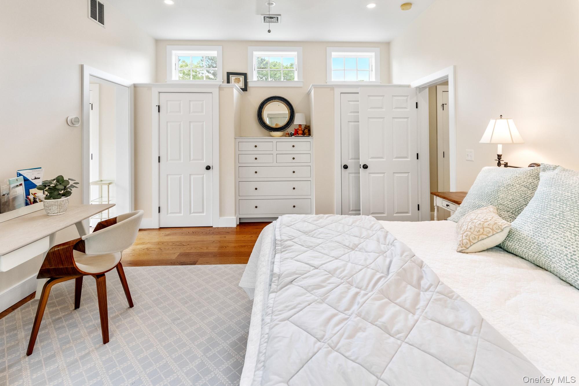 3 Ridge Way, Hampton Bays, NY 11946