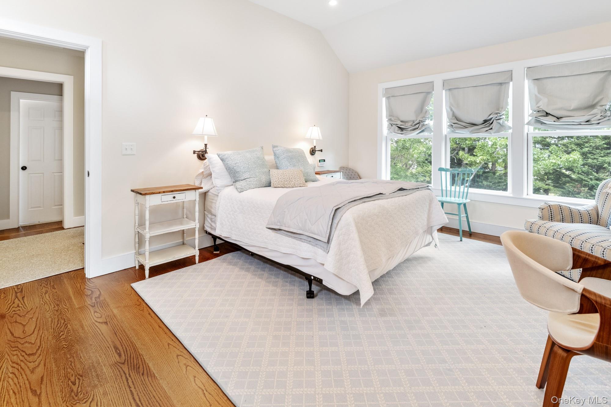 3 Ridge Way, Hampton Bays, NY 11946