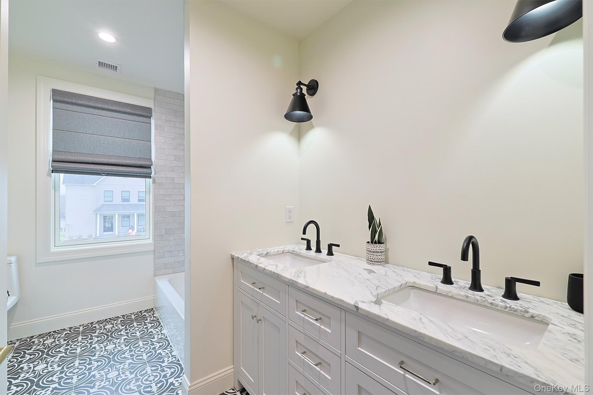 26 Wildwood Drive, Rock Tavern, NY 12575