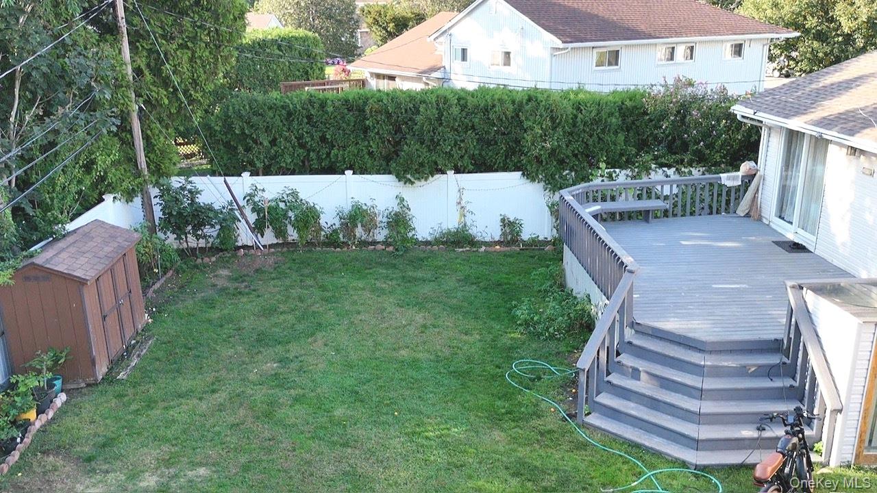 58 Narcissus Avenue, Hicksville, NY 11801