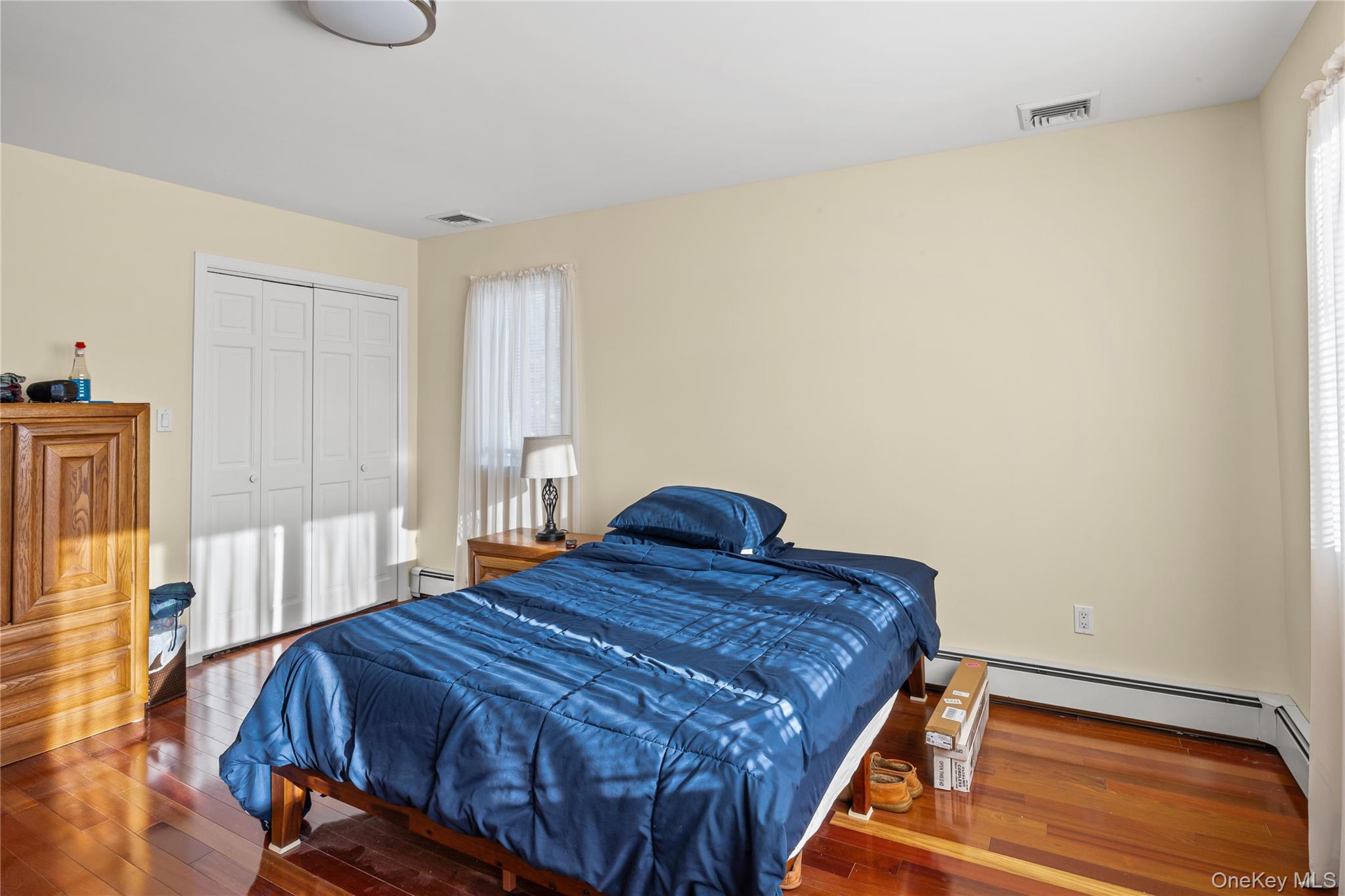 170 McKinley Avenue, Franklin Square, NY 11010