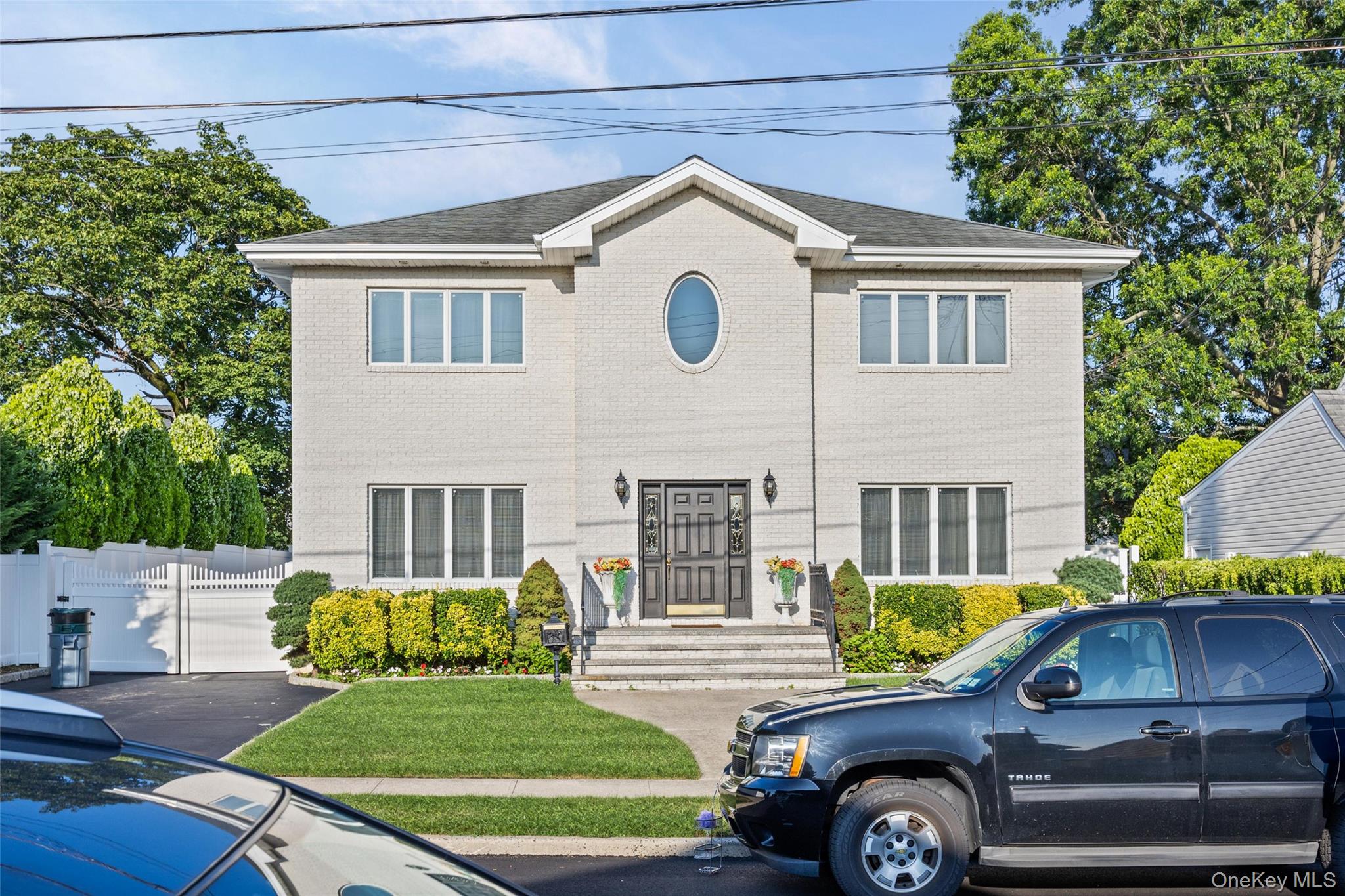 170 McKinley Avenue, Franklin Square, NY 11010