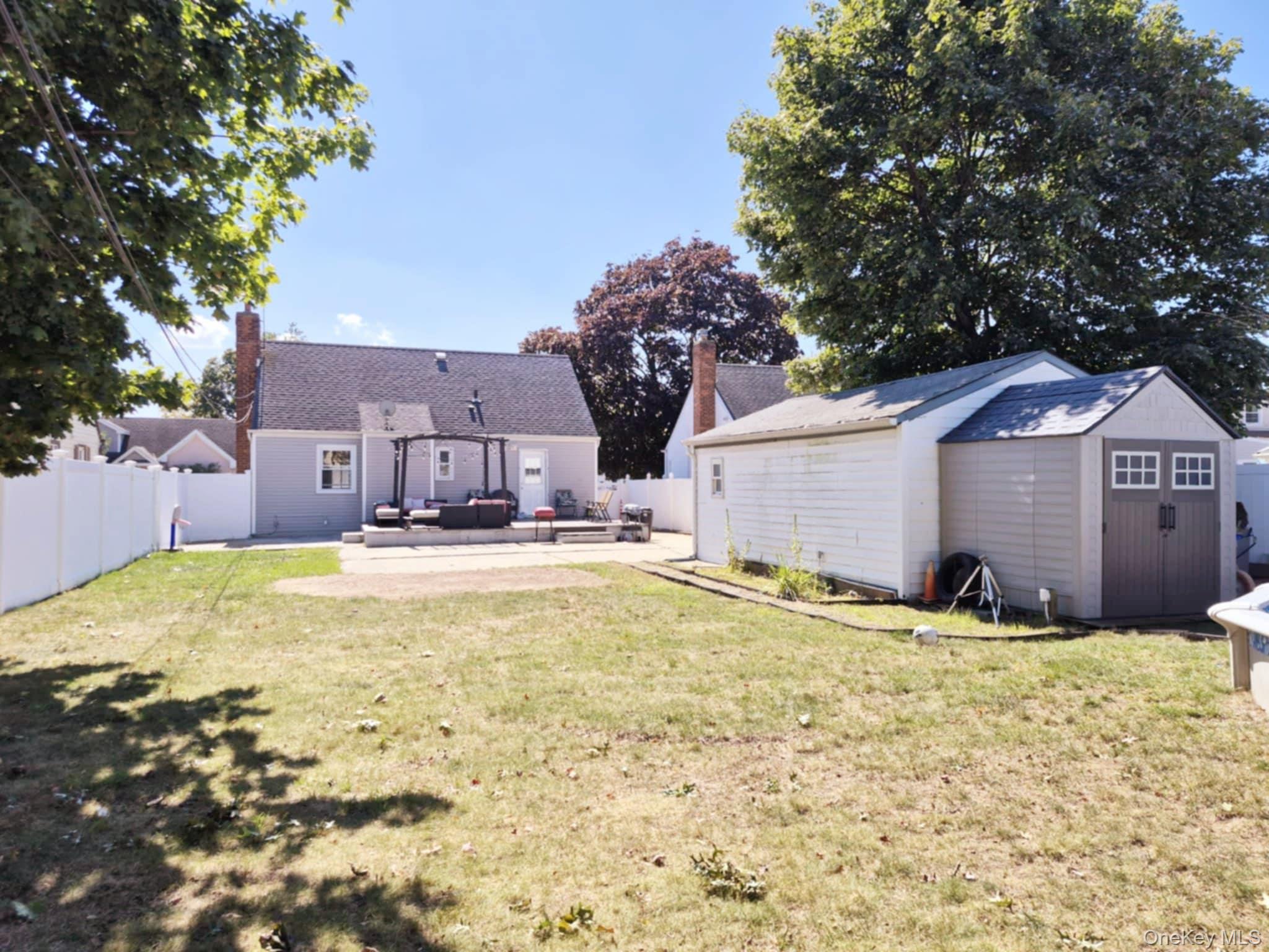 727 Windsor Road, Uniondale, NY 11553