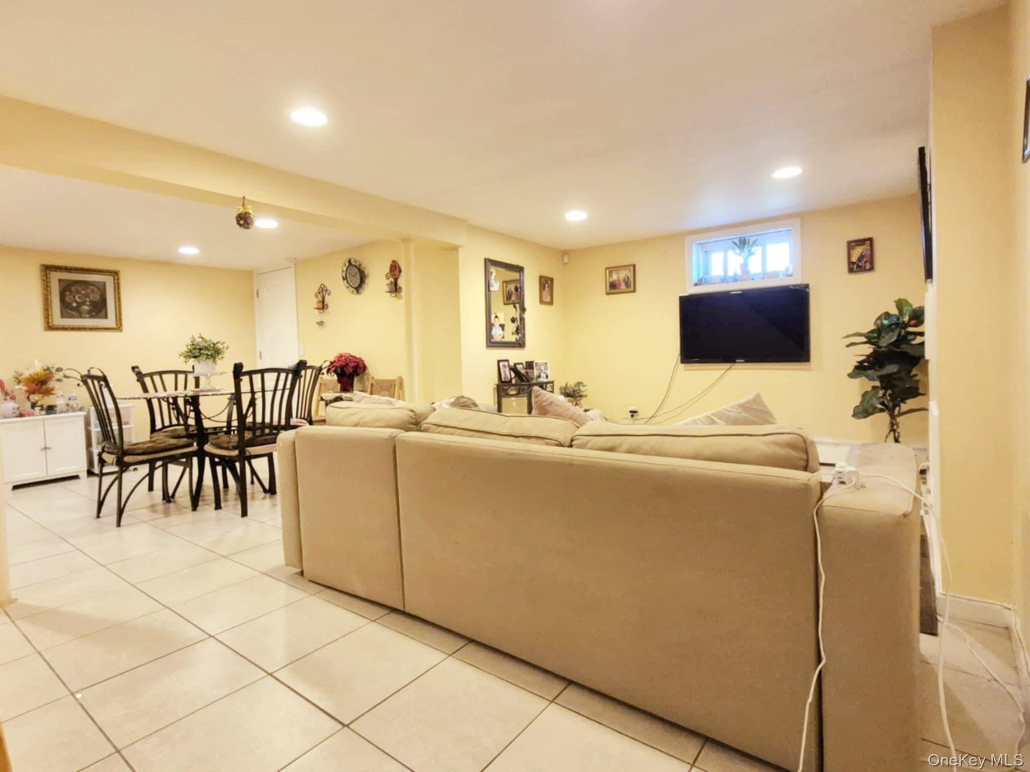 727 Windsor Road, Uniondale, NY 11553