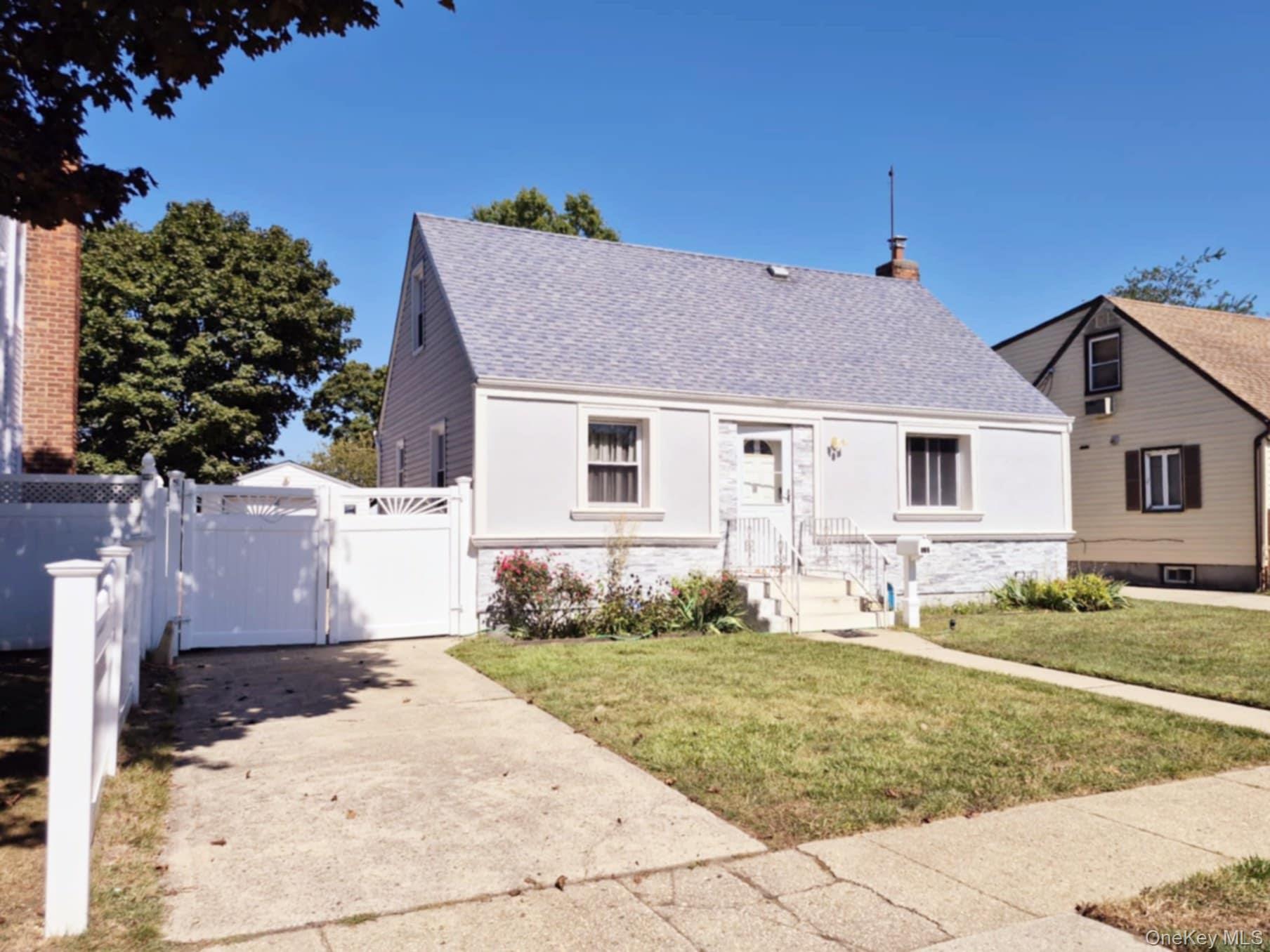 727 Windsor Road, Uniondale, NY 11553