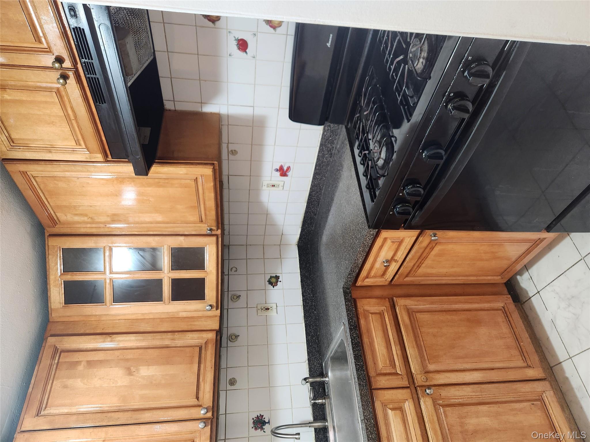 8412 98th Street # 34, Woodhaven, NY 11421