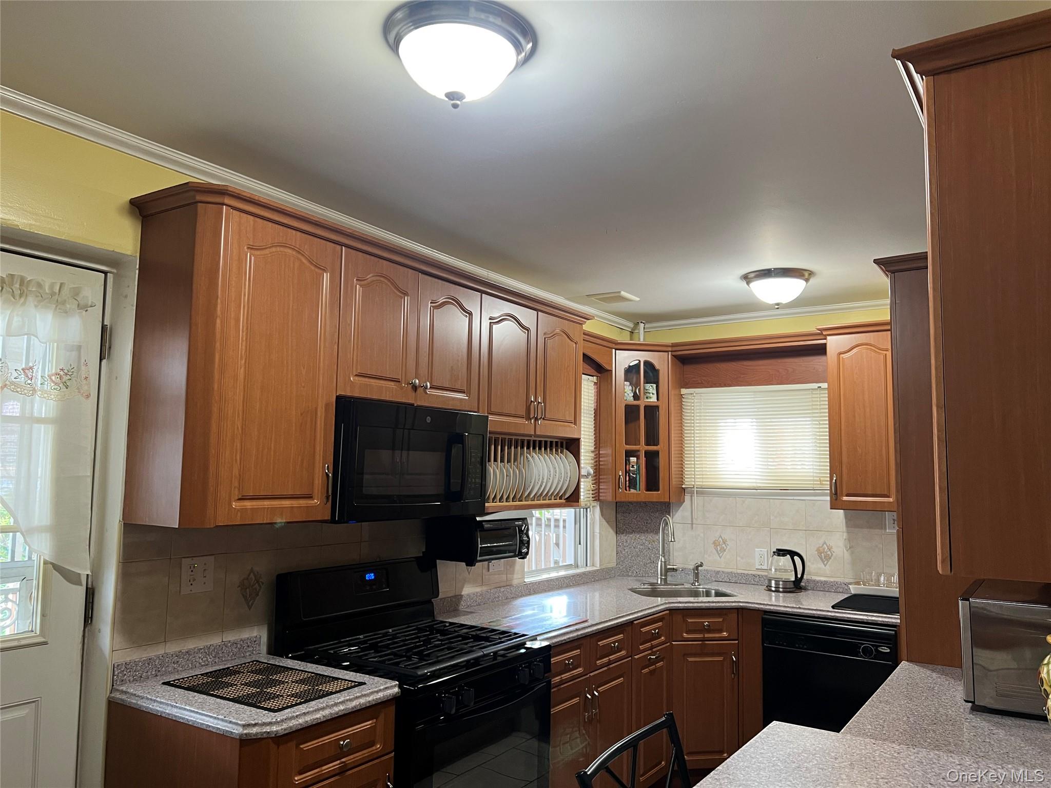 8935 210th Place, Queens Village, NY 11427