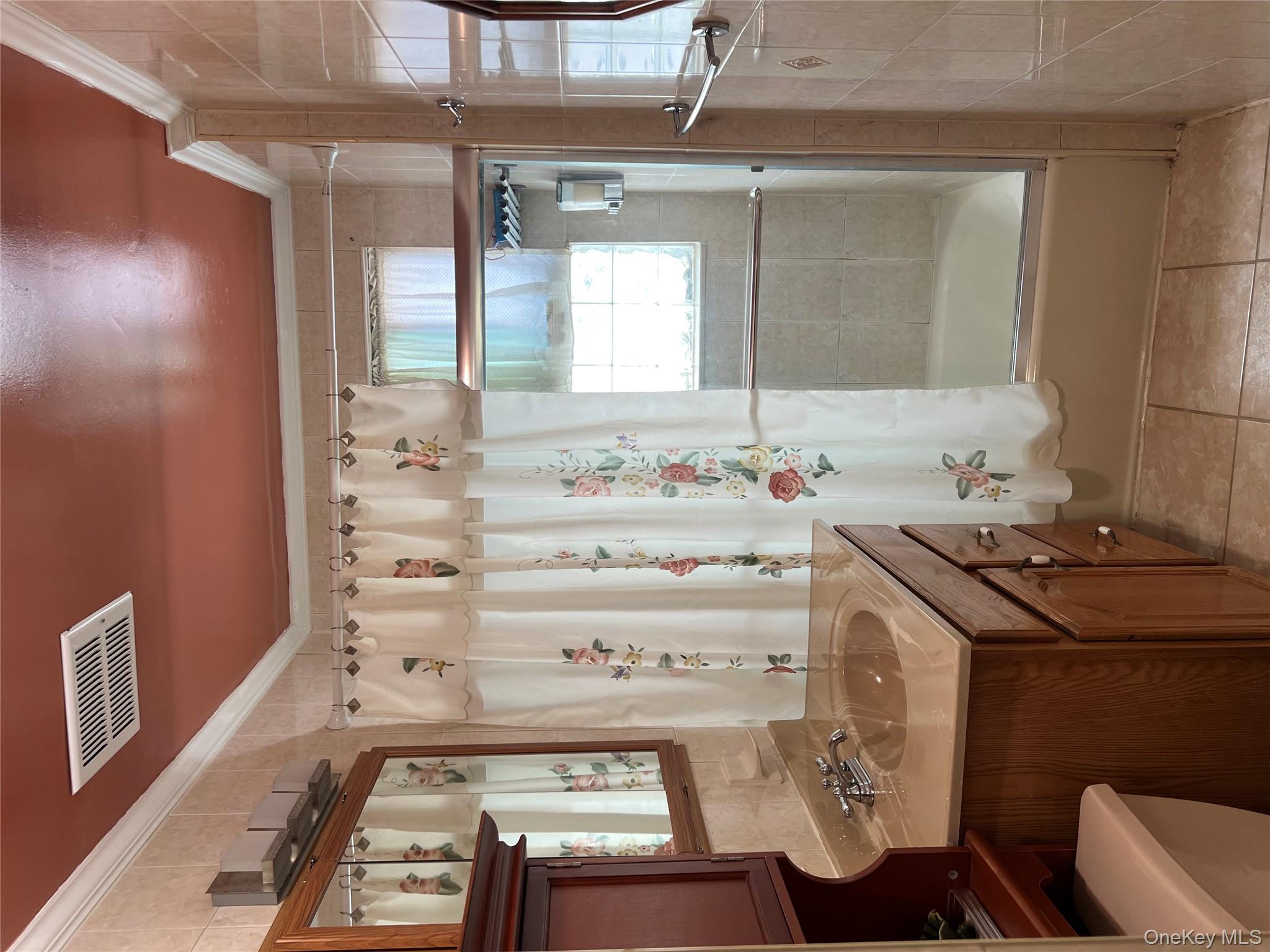 8935 210th Place, Queens Village, NY 11427