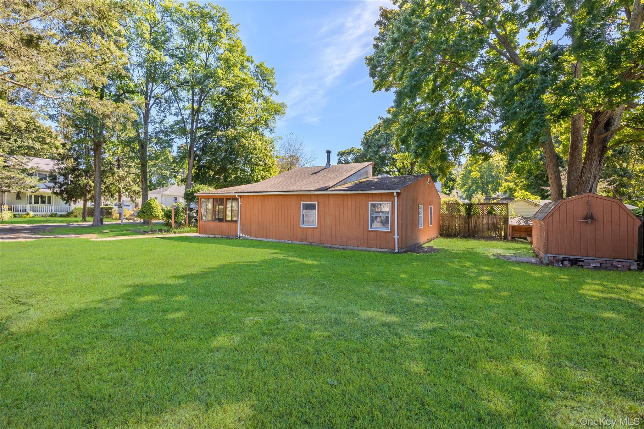 26 Queen Road, Rocky Point, NY 11778