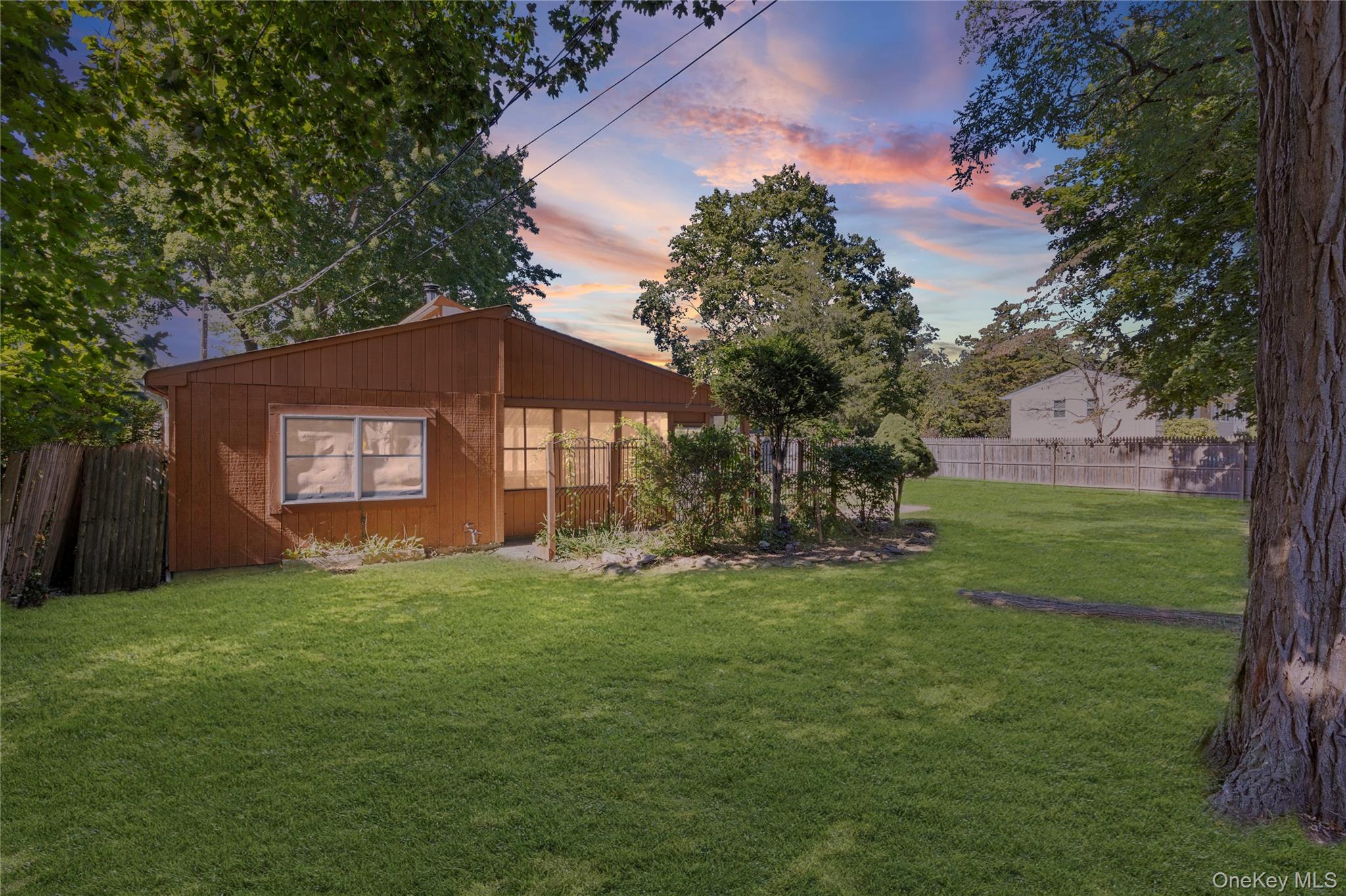 26 Queen Road, Rocky Point, NY 11778