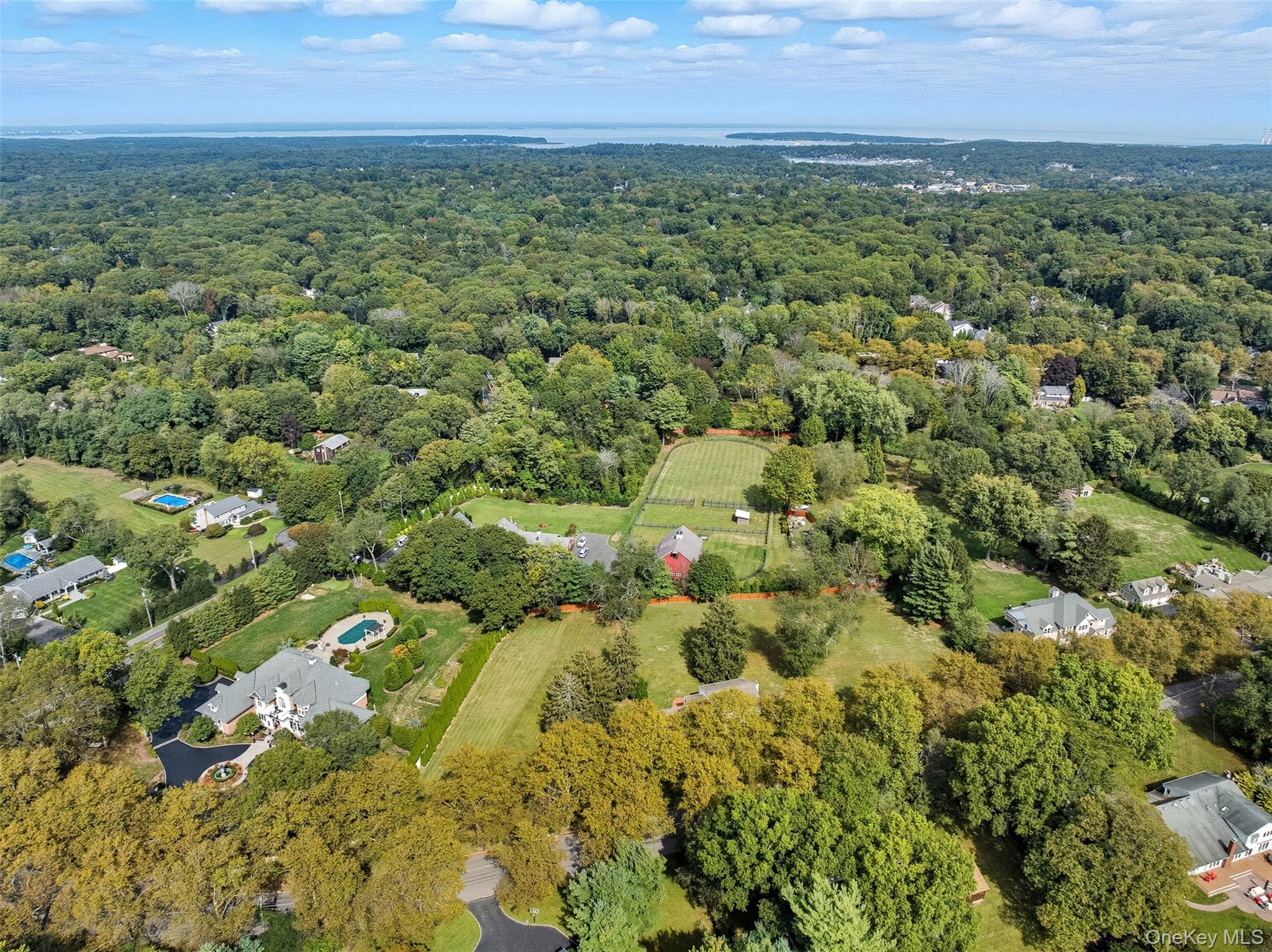 9 Snowball Drive, Cold Spring Harbor, NY 11724