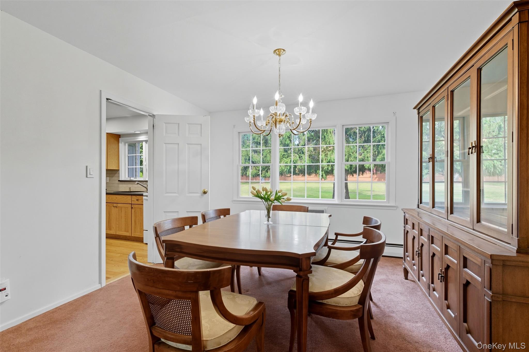 9 Snowball Drive, Cold Spring Harbor, NY 11724