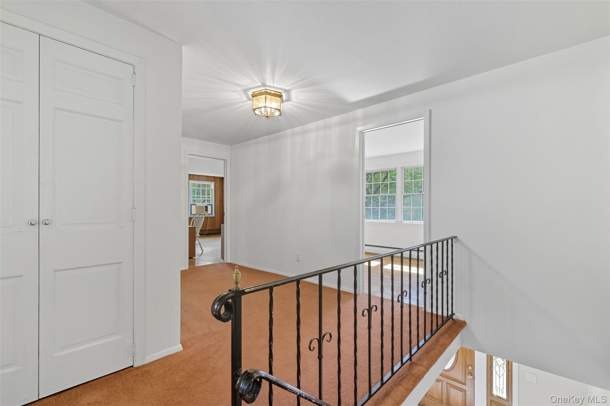 9 Snowball Drive, Cold Spring Harbor, NY 11724