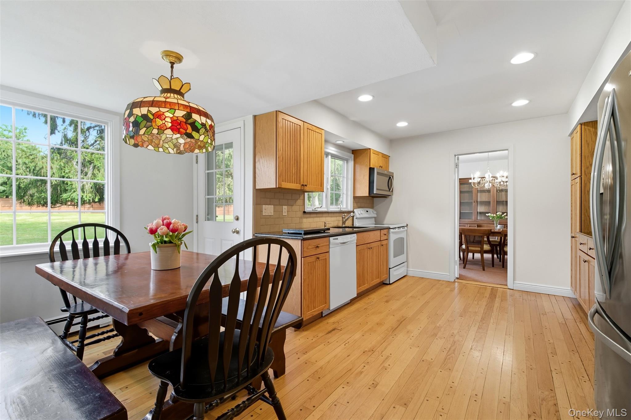 9 Snowball Drive, Cold Spring Harbor, NY 11724