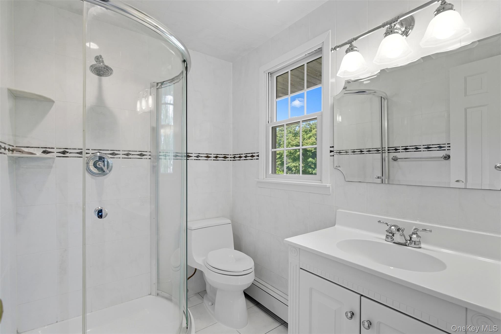 9 Snowball Drive, Cold Spring Harbor, NY 11724