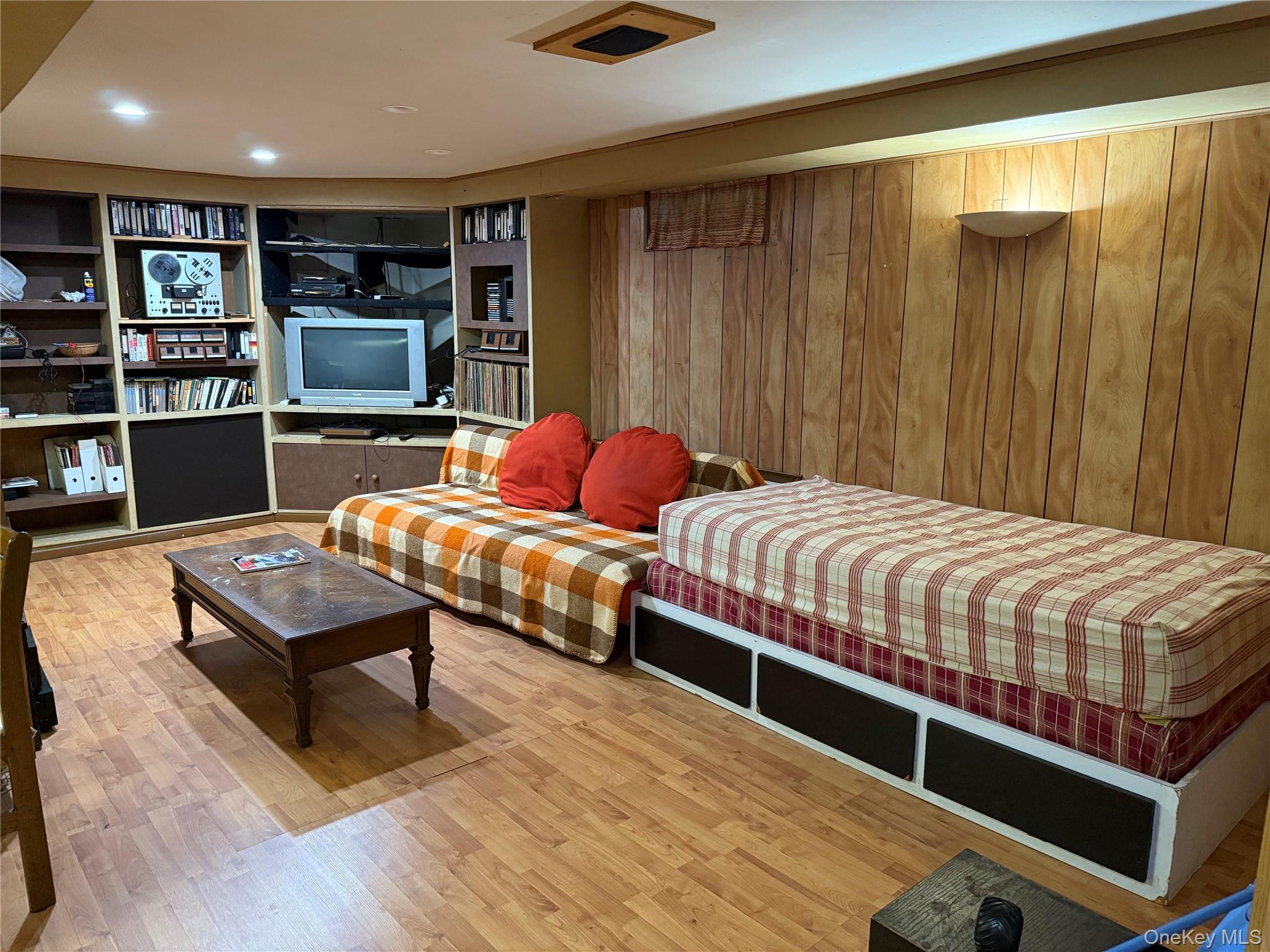 91-39 Springfield Boulevard, Queens Village, NY 11428