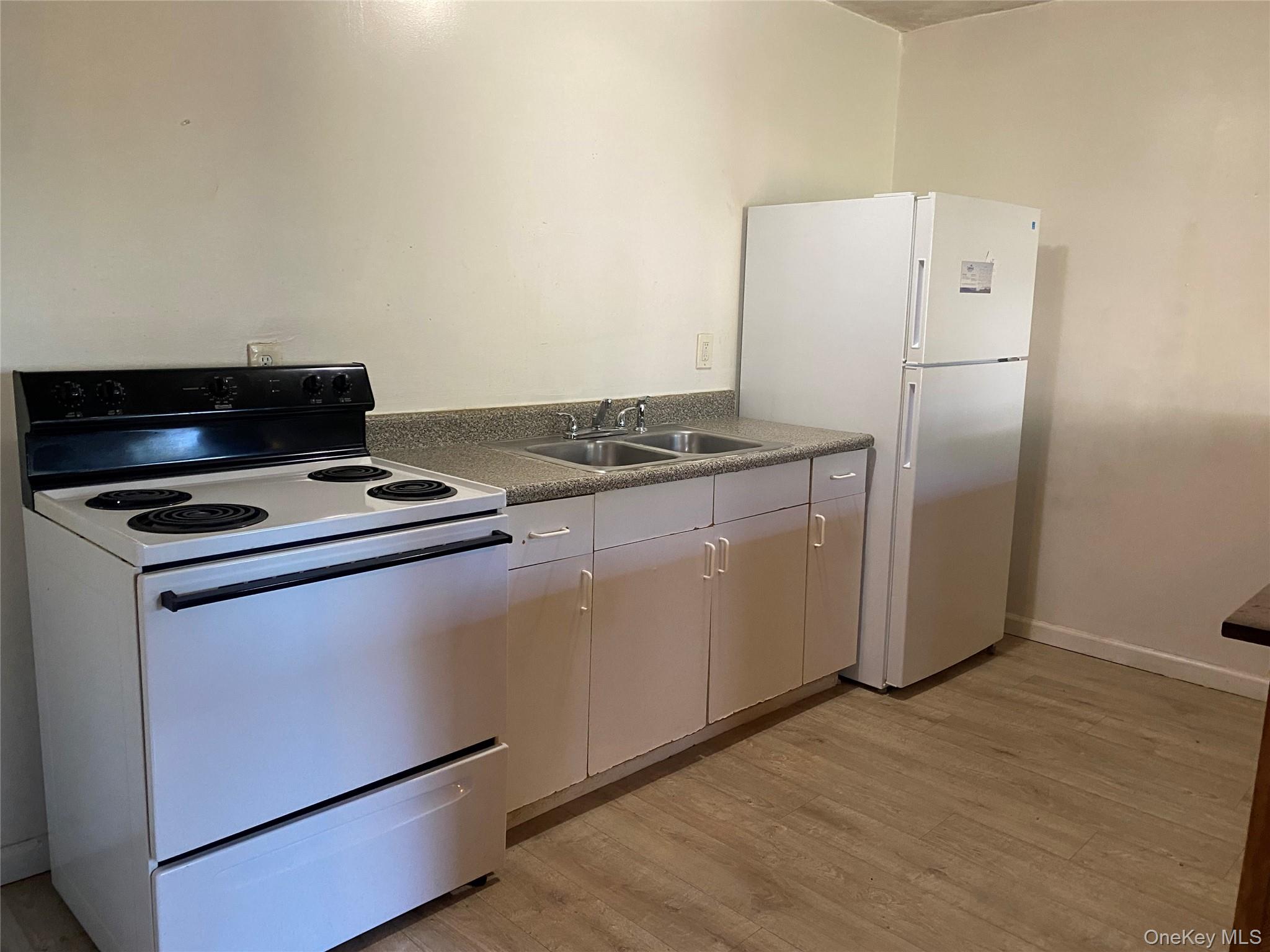 119 New Unionville Road # 2W, Wallkill, NY 12589