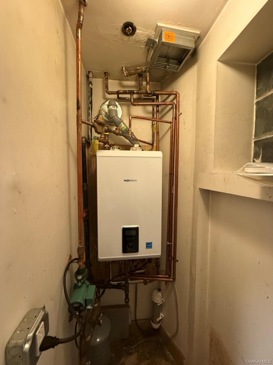 43-18 Robinson Street # 2D, Flushing, NY 11355