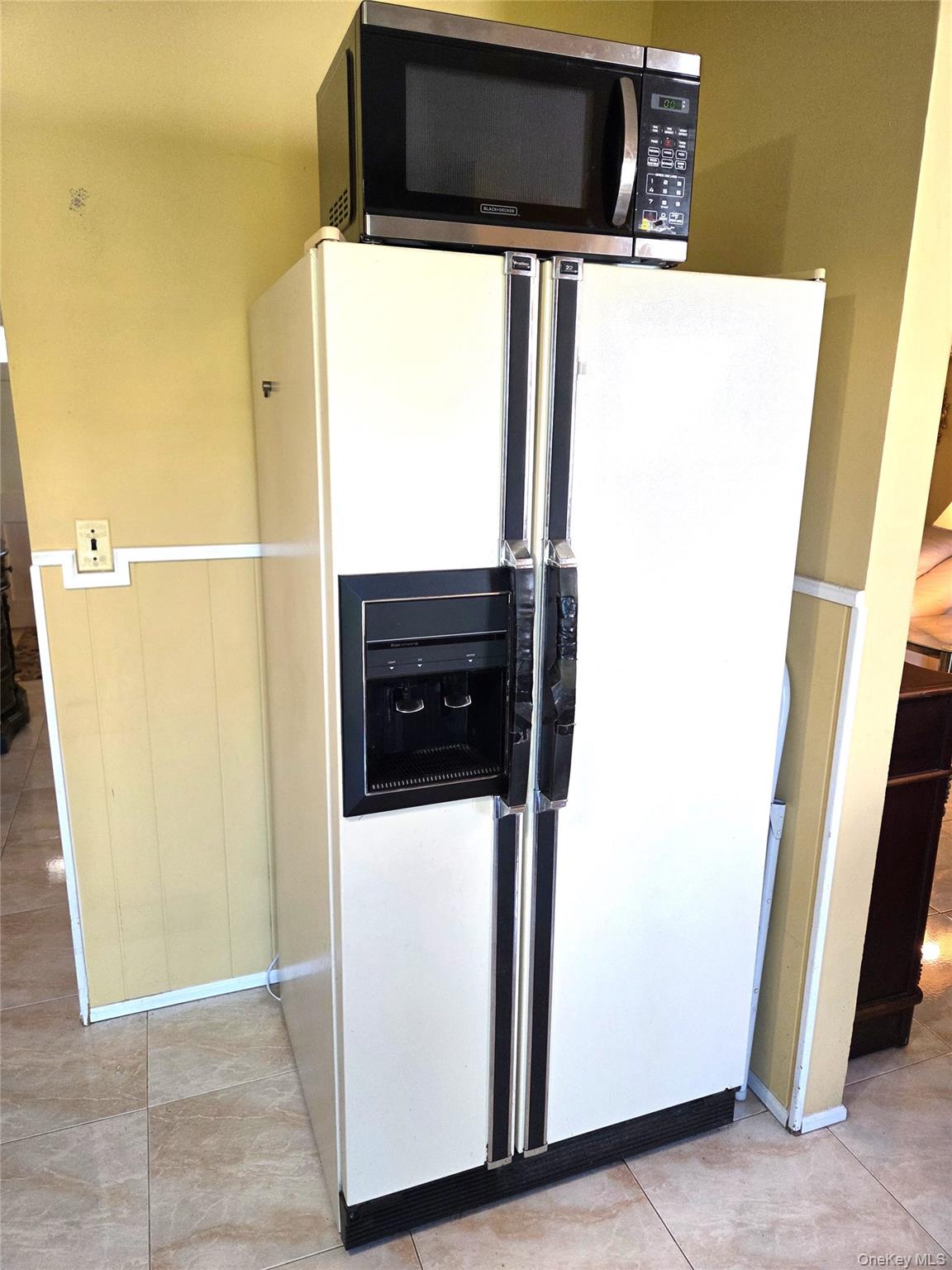 29 Oregon Street, Deer Park, NY 11729