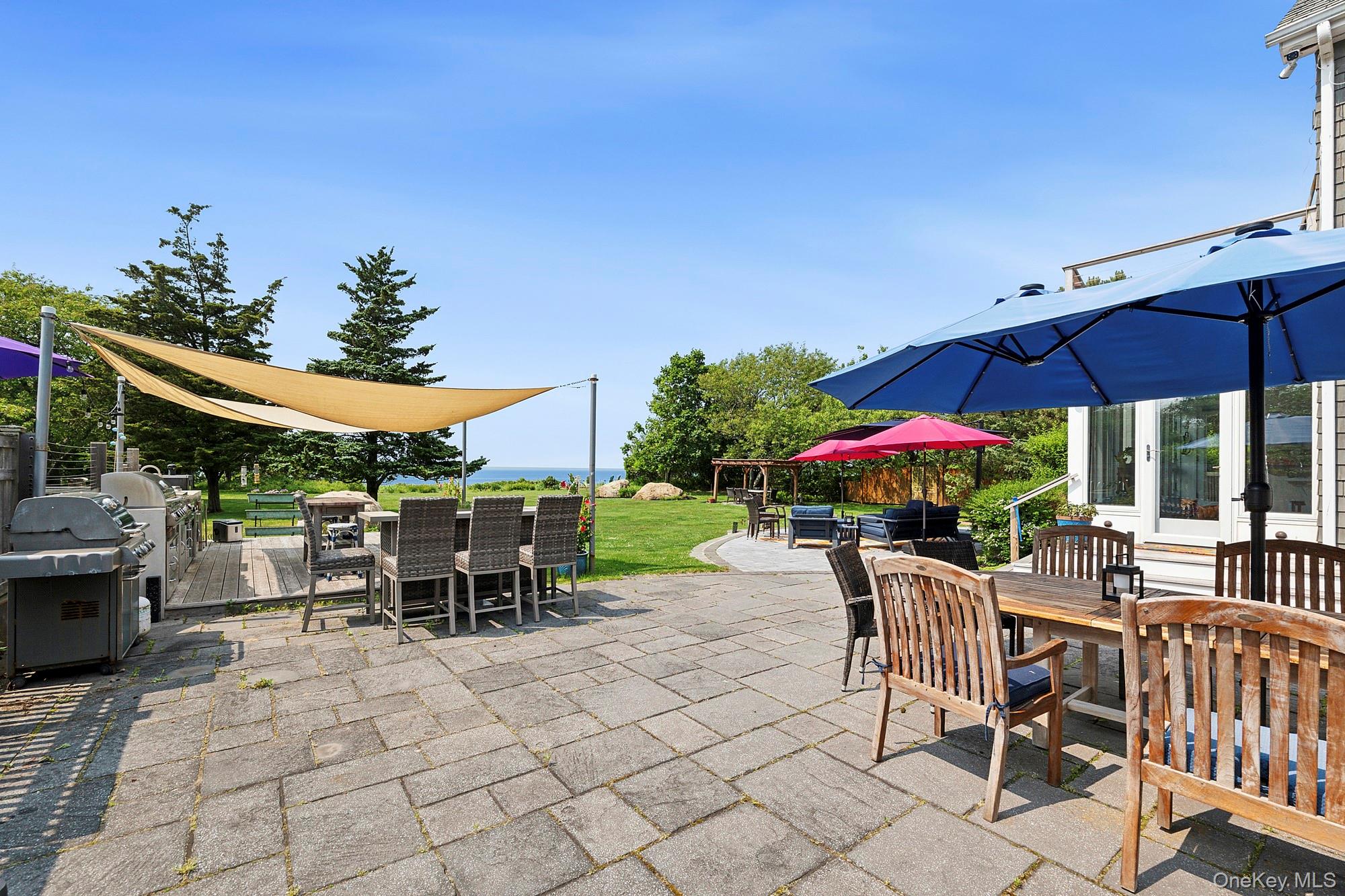 160 Sound Drive, Greenport, NY 11944