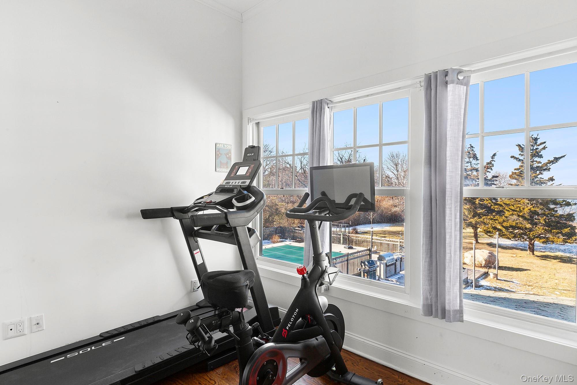 160 Sound Drive, Greenport, NY 11944