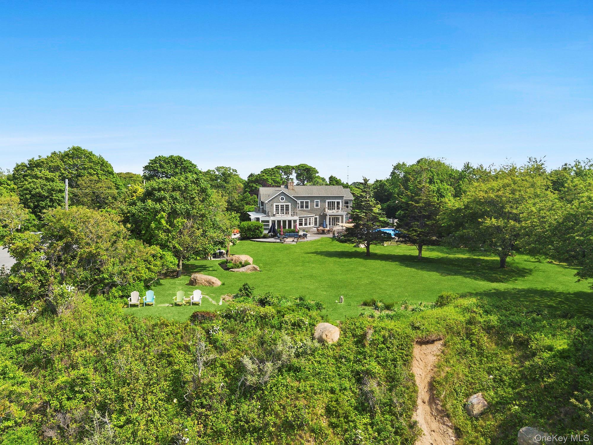 160 Sound Drive, Greenport, NY 11944