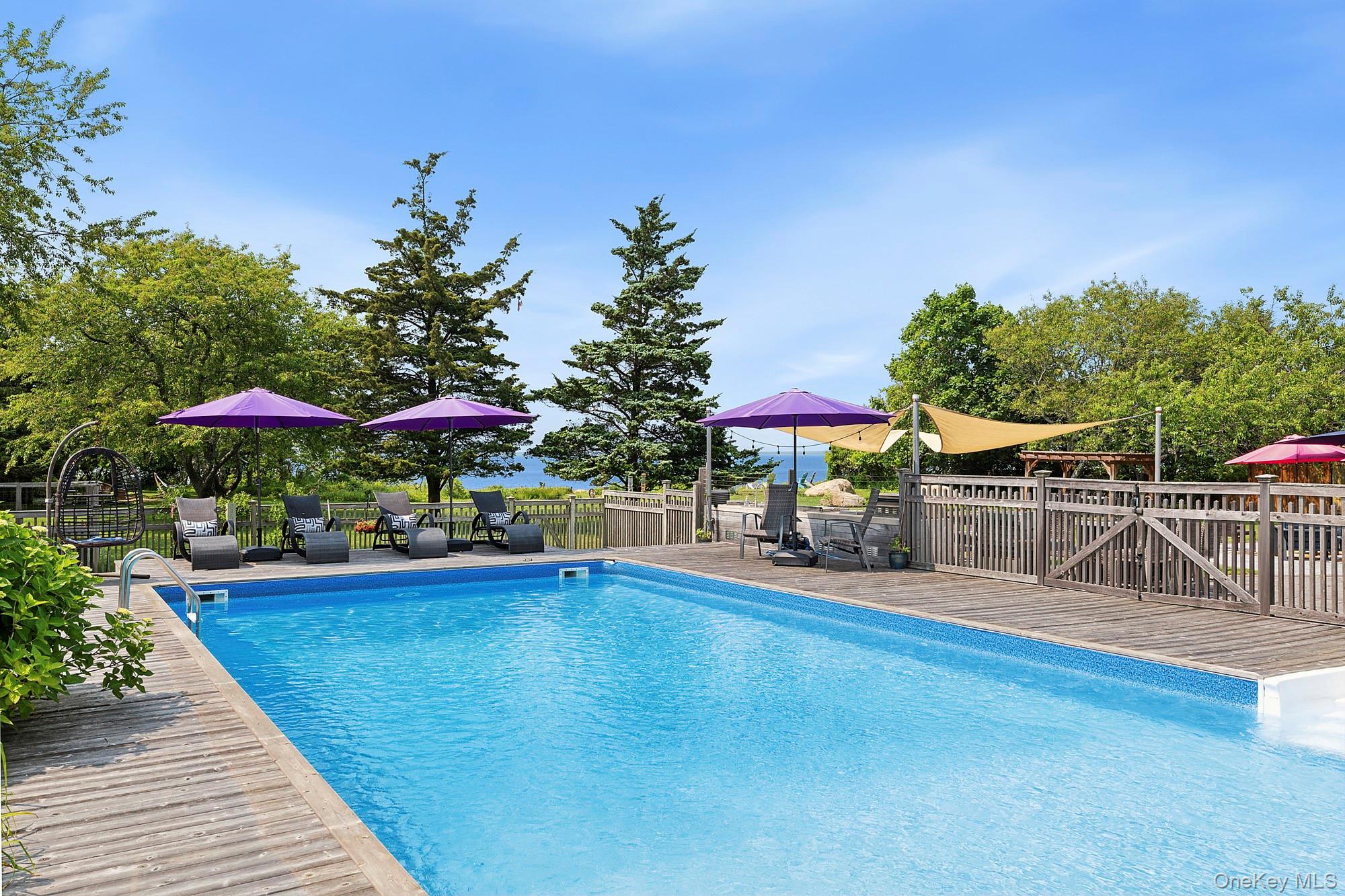 160 Sound Drive, Greenport, NY 11944