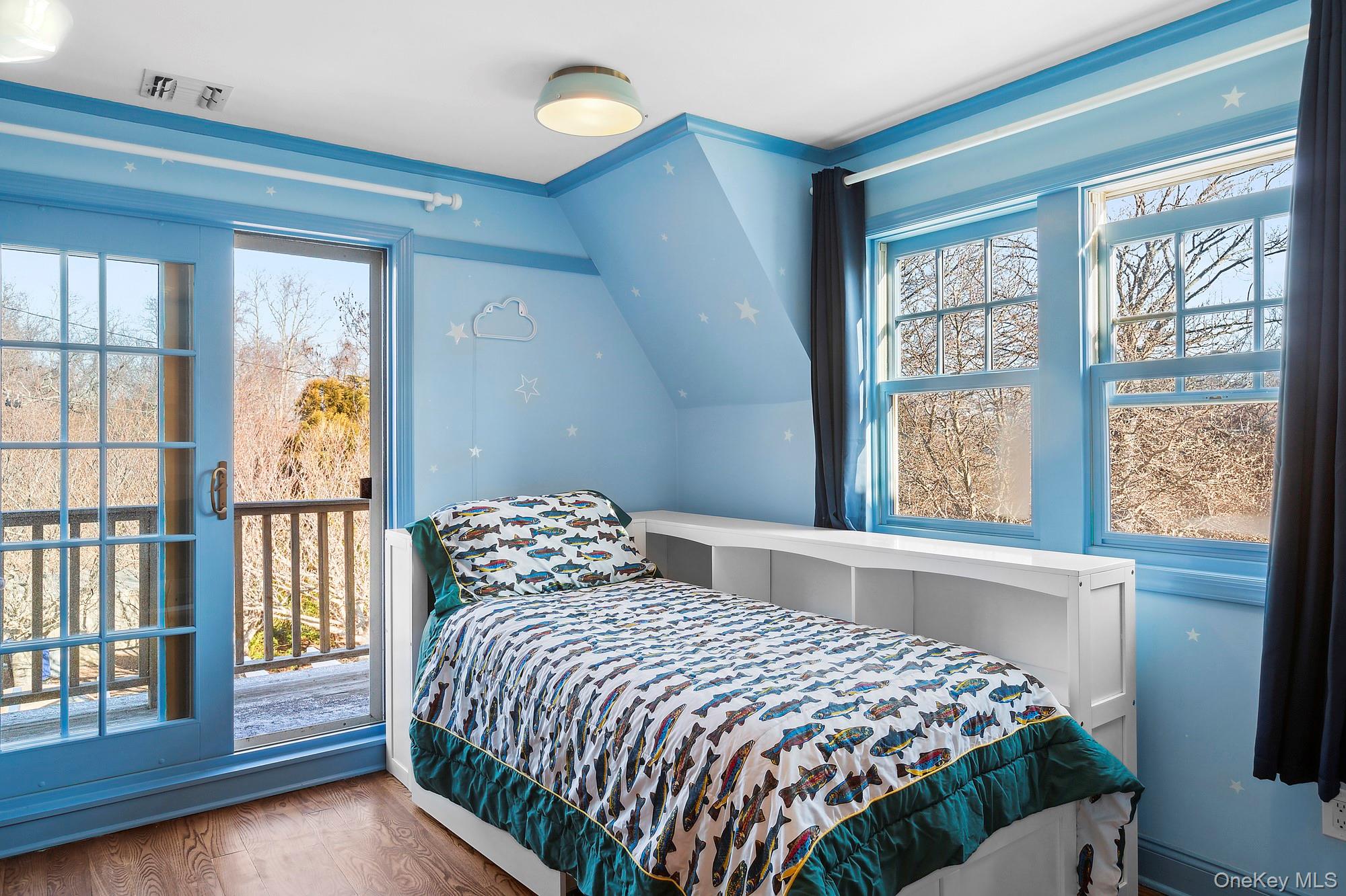 160 Sound Drive, Greenport, NY 11944