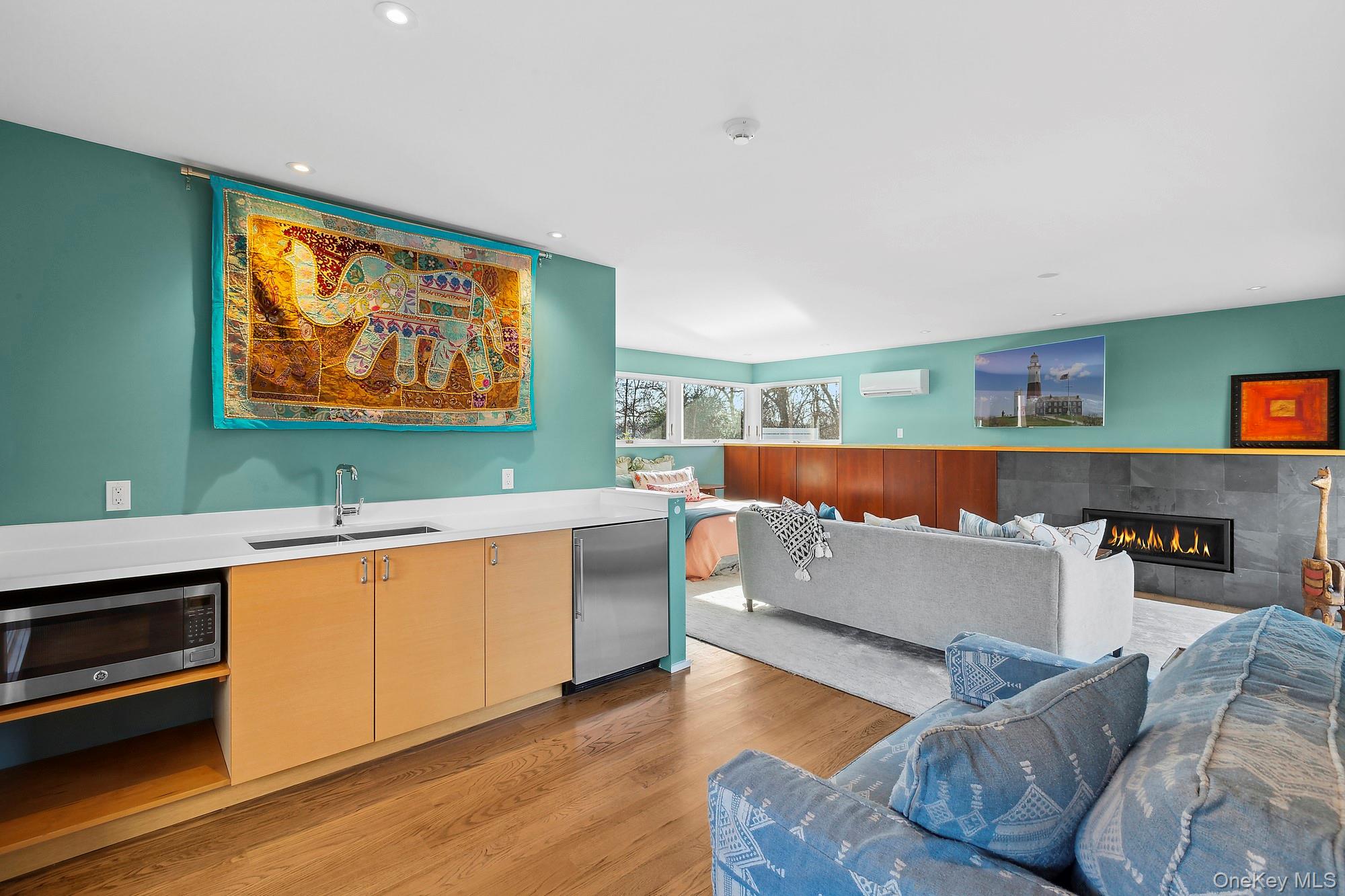 160 Sound Drive, Greenport, NY 11944