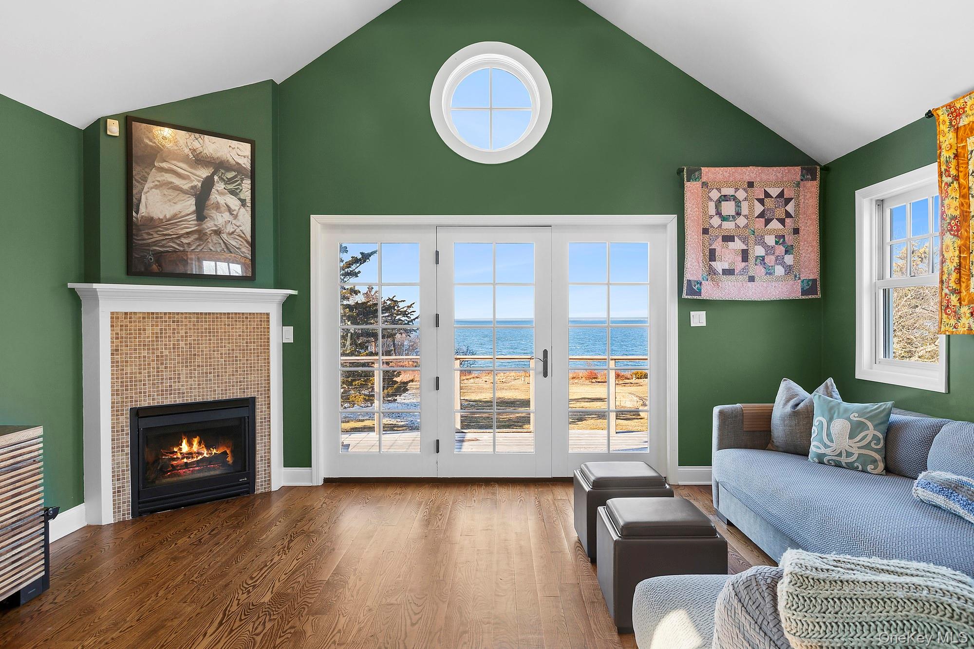 160 Sound Drive, Greenport, NY 11944