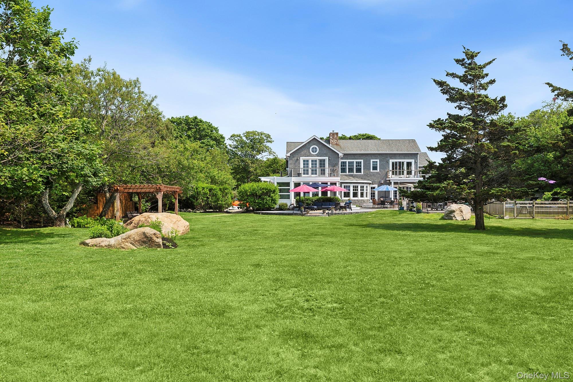 160 Sound Drive, Greenport, NY 11944