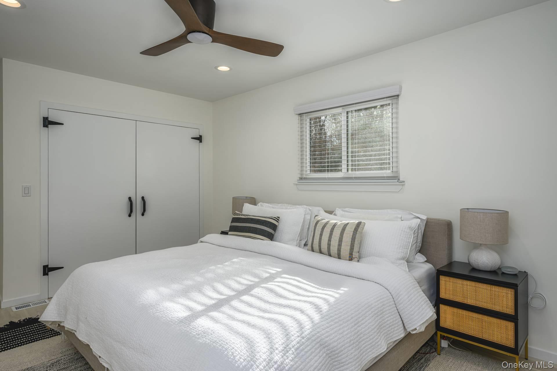 41 Old Squires Road, Hampton Bays, NY 11946