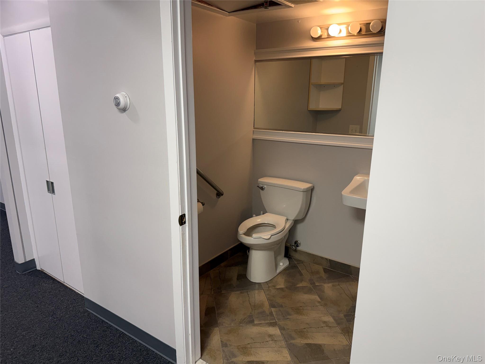 55 Old Nyack Turnpike, Nanuet, NY 10954