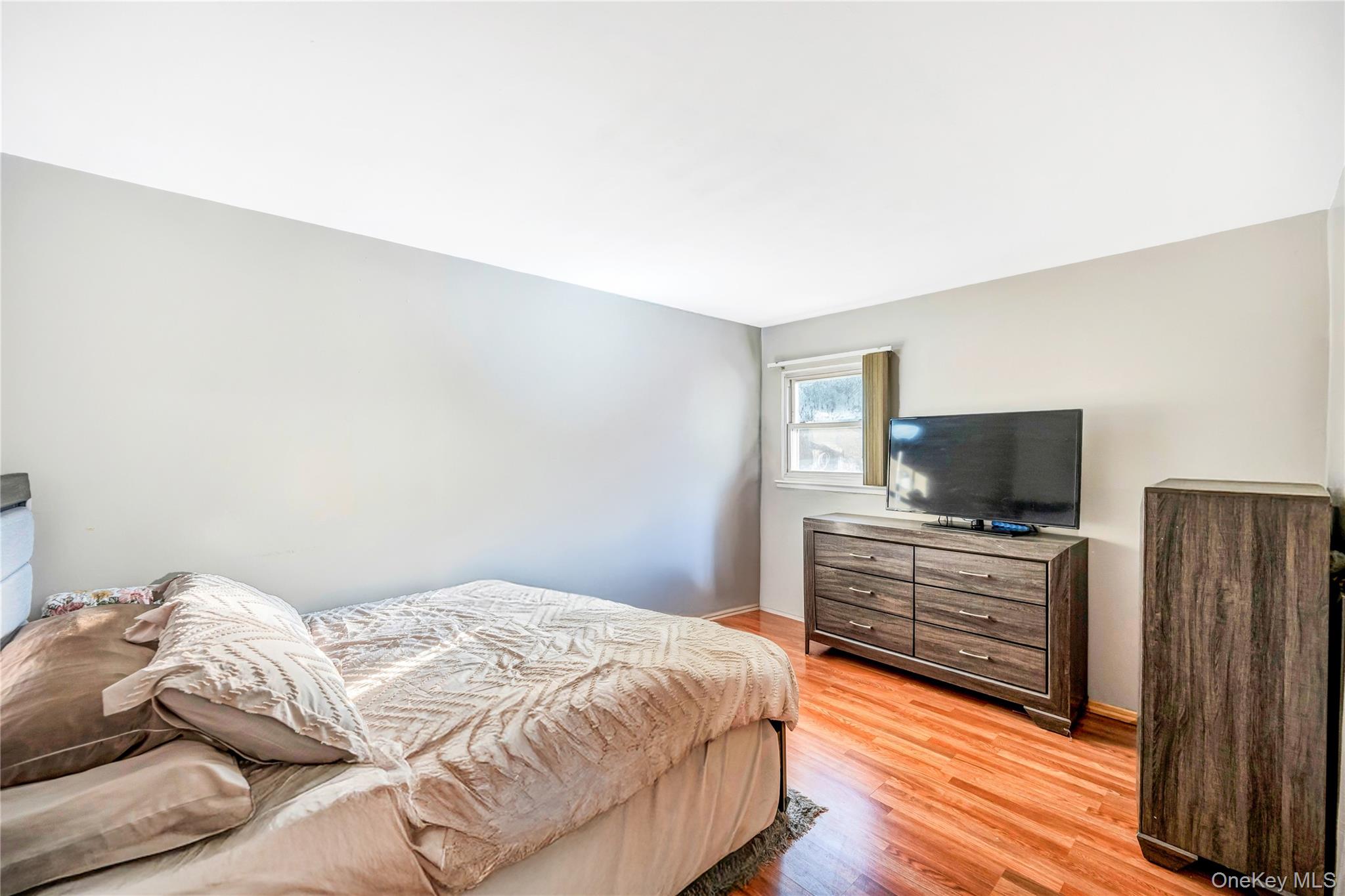 1614 Brightshore Boulevard, Bay Shore, NY 11706