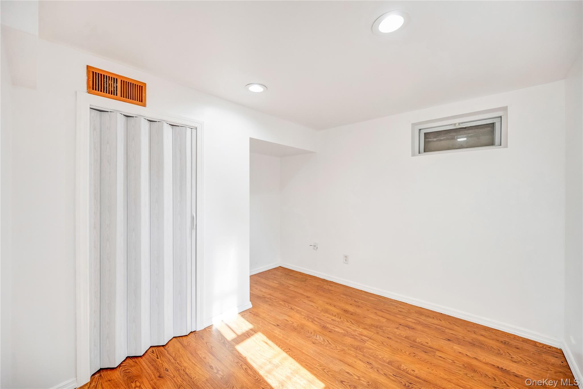 1614 Brightshore Boulevard, Bay Shore, NY 11706