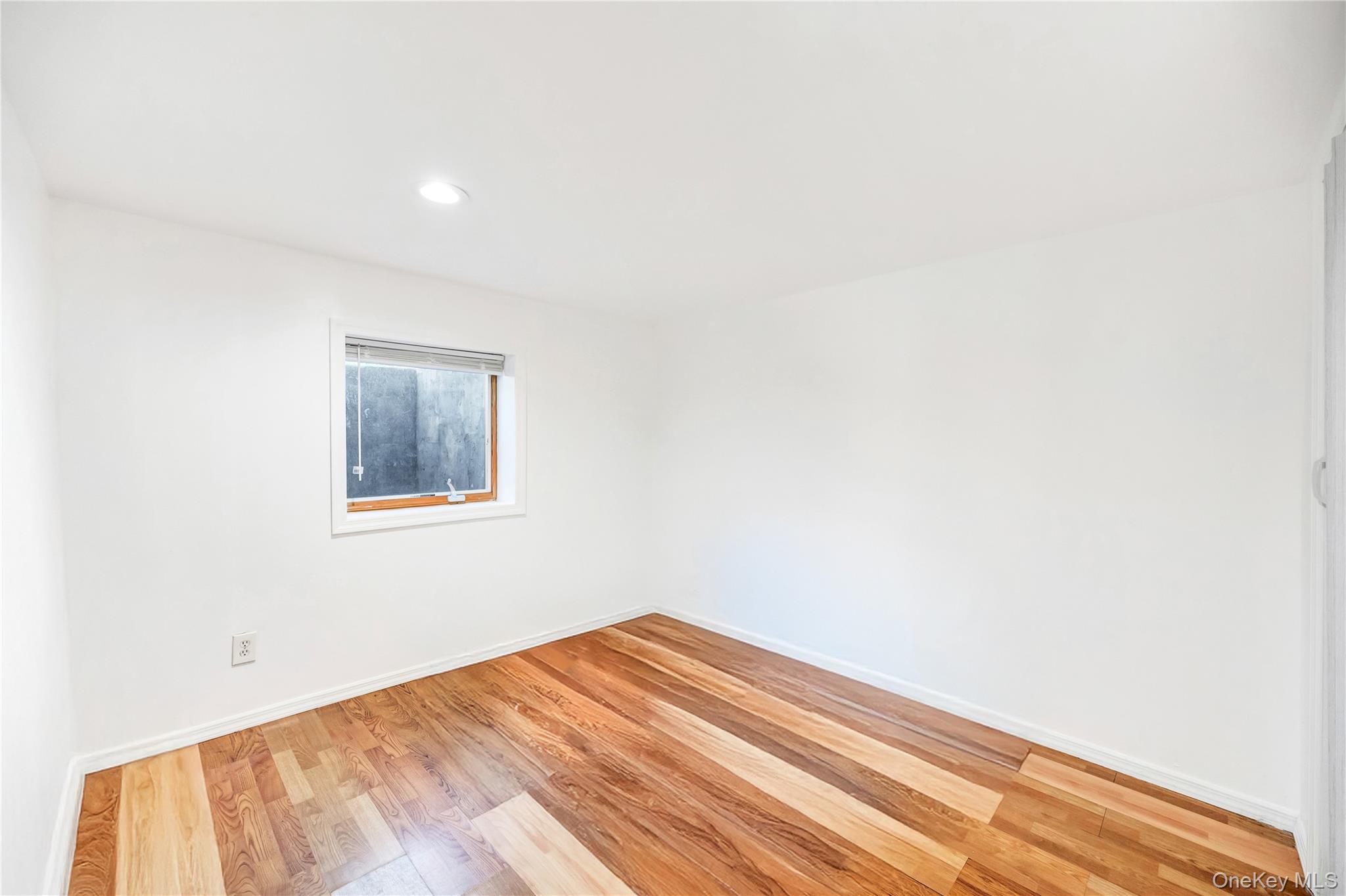 1614 Brightshore Boulevard, Bay Shore, NY 11706