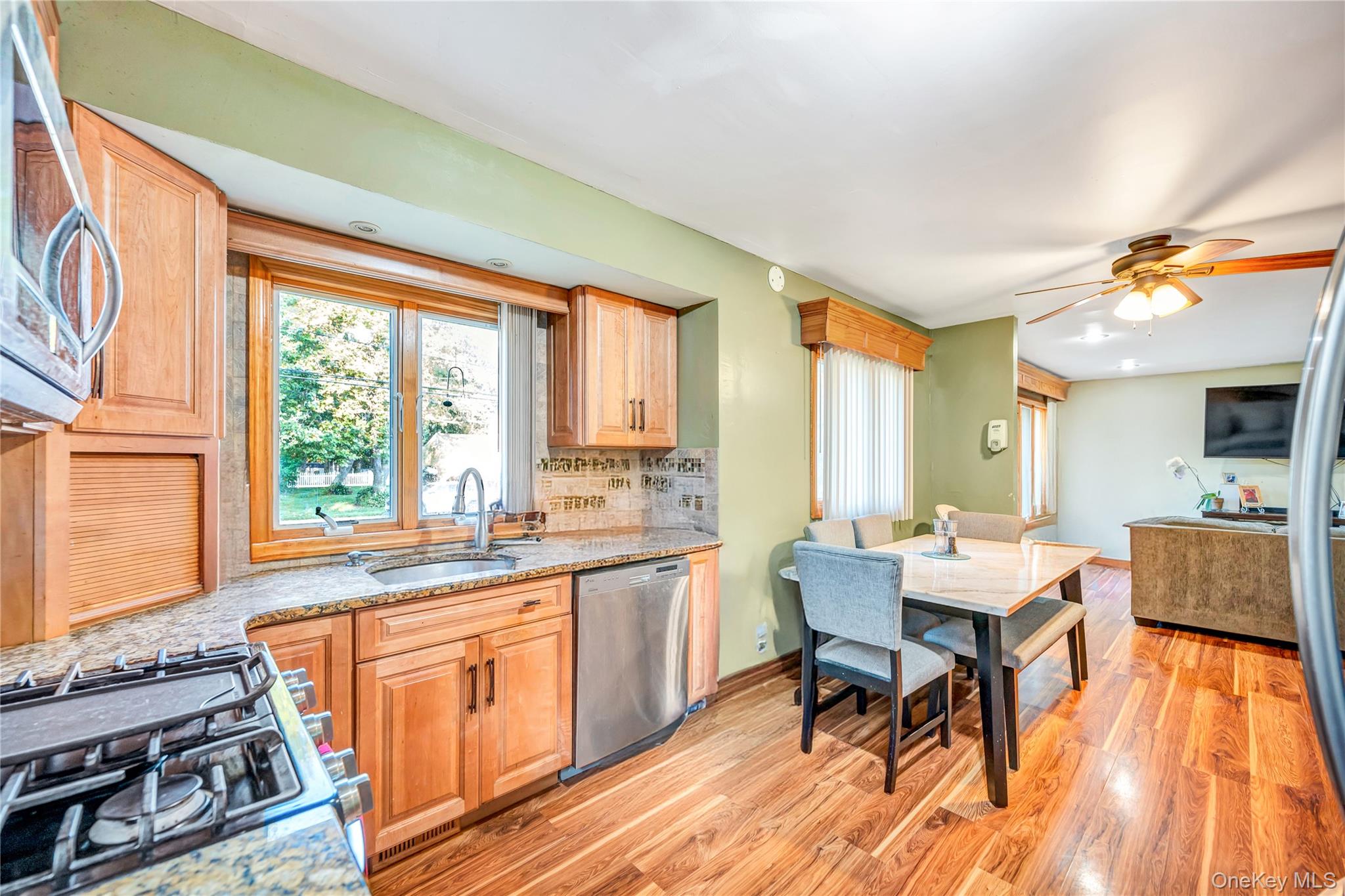 1614 Brightshore Boulevard, Bay Shore, NY 11706