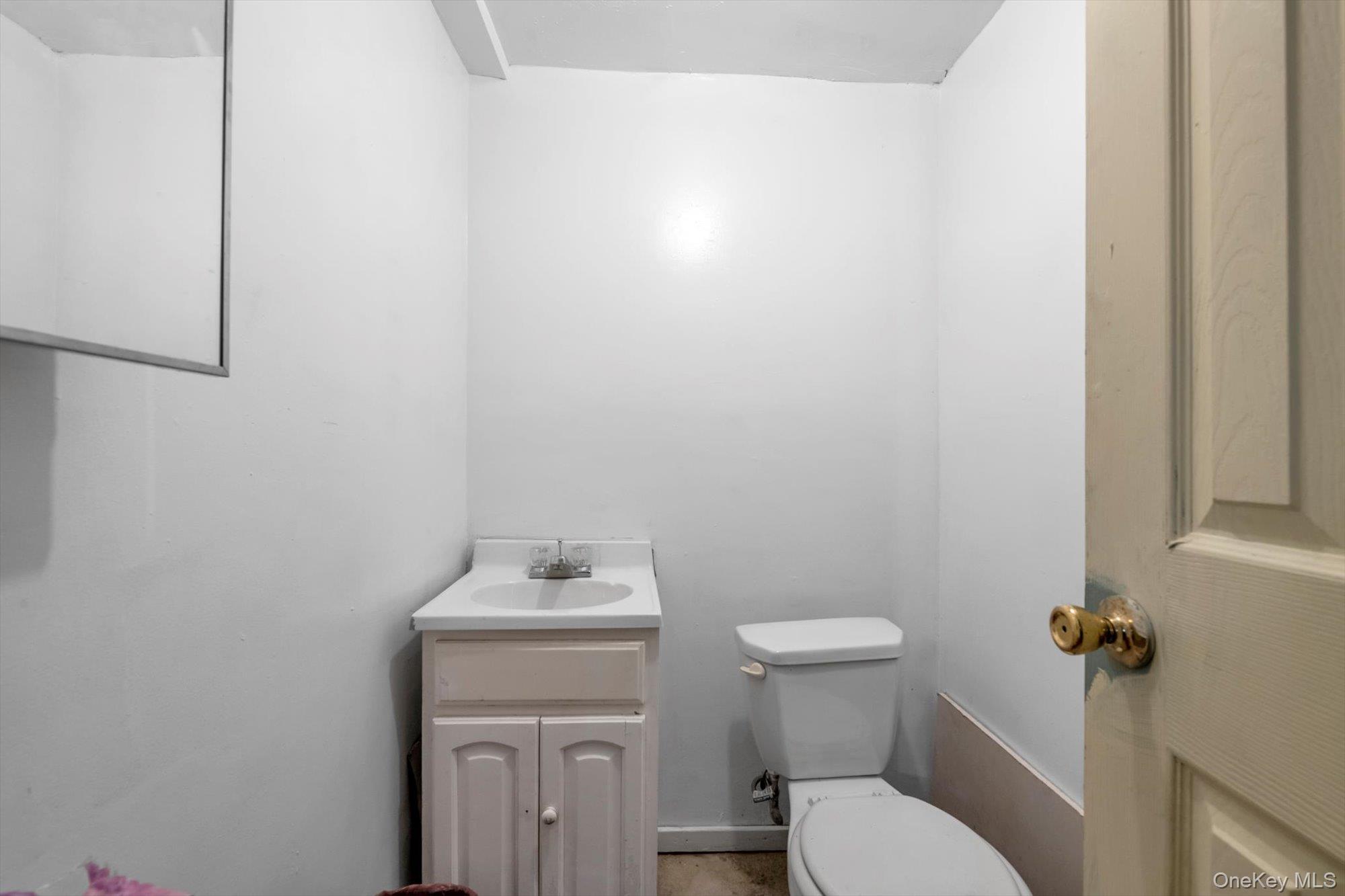 400 Crescent Street, Brooklyn, NY 11208