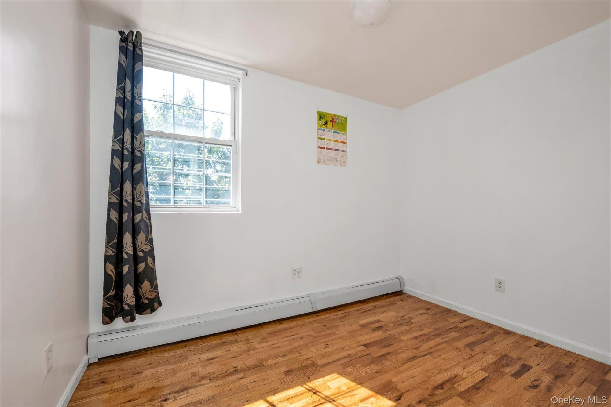 400 Crescent Street, Brooklyn, NY 11208