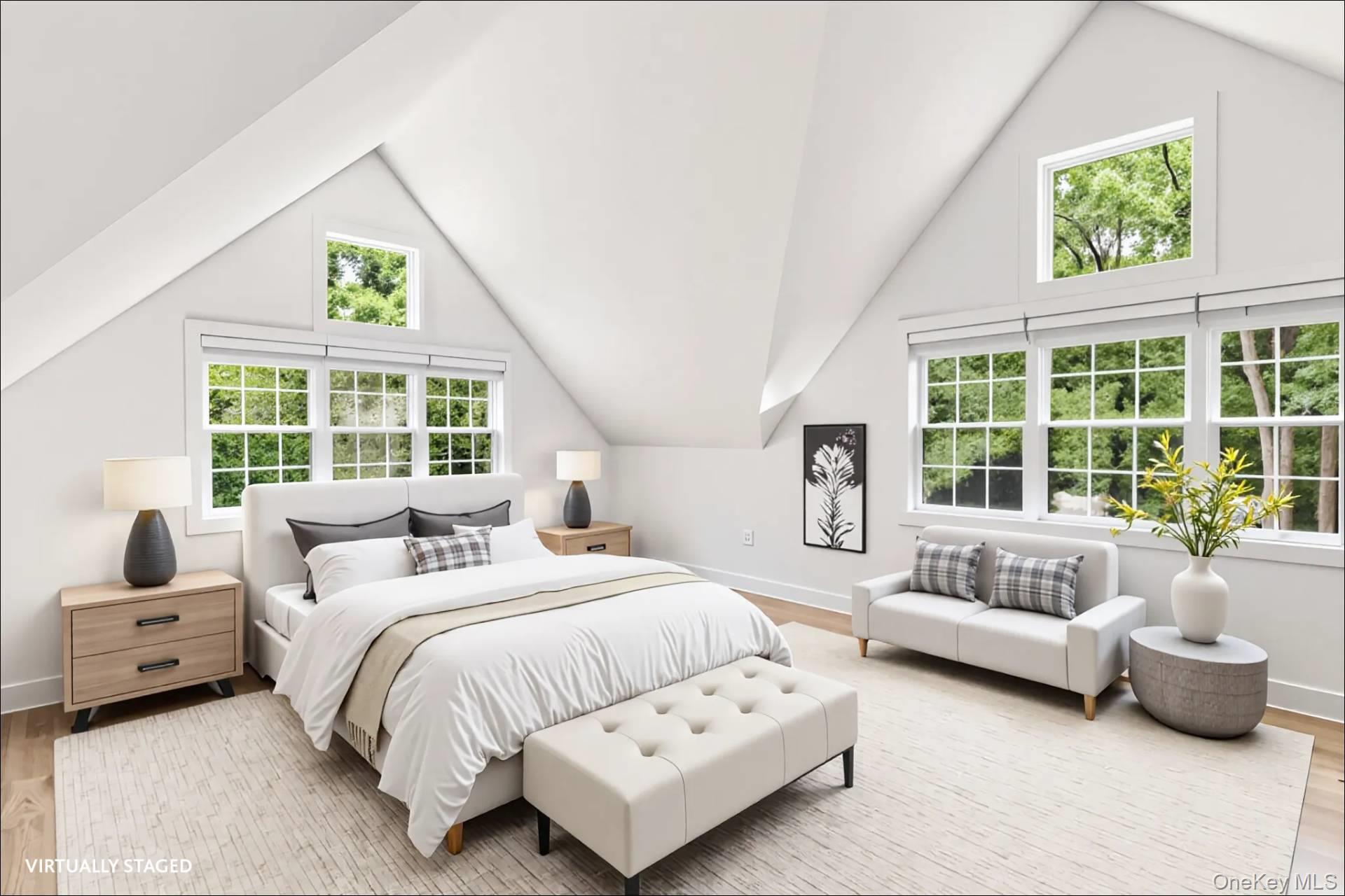 574 Route 114, Wainscott, NY 11975